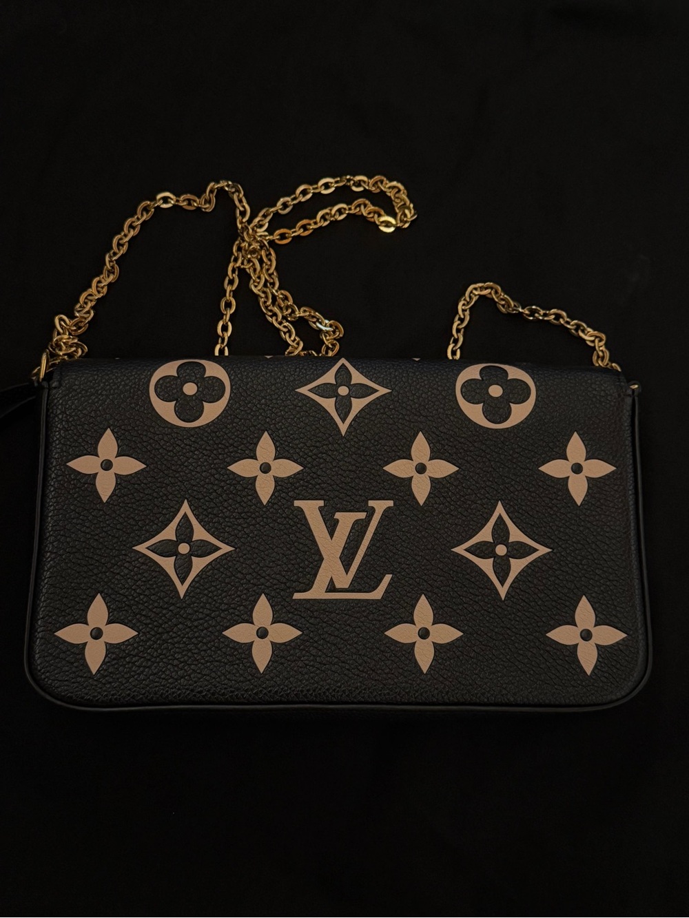 Louis Vuitton Black & Beige Monogram Envelope Crossbody - Picture 2 of 5